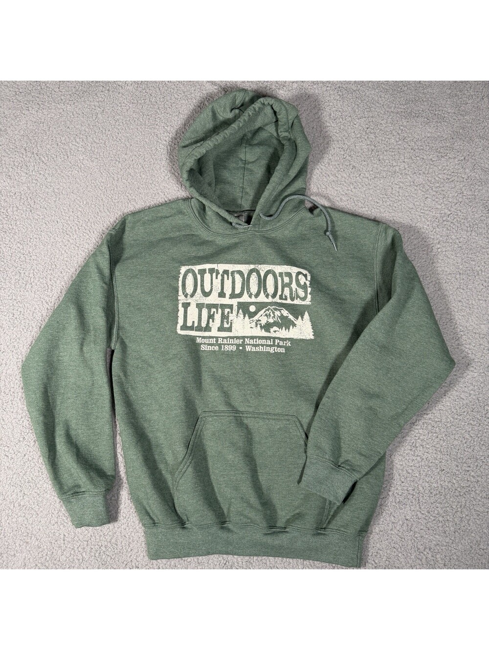 Mount Rainier Size M Green Hoodie National Park Washington Pullover Sweatshirt